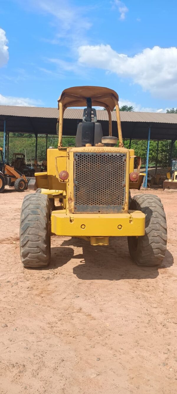 Pá carregadeira Cat 930C - Imagem 2