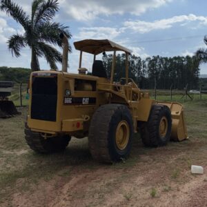 PÁ CARREGADEIRA CATERPILLAR 966C