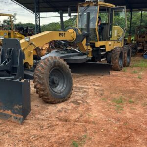 Motoniveladora Combat 190E