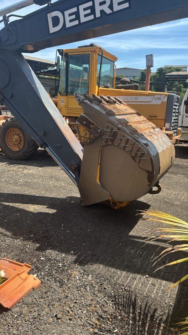 ESCAVADEIRA HIDRAULICA JOHN DEERE 210GLC - Imagem 2