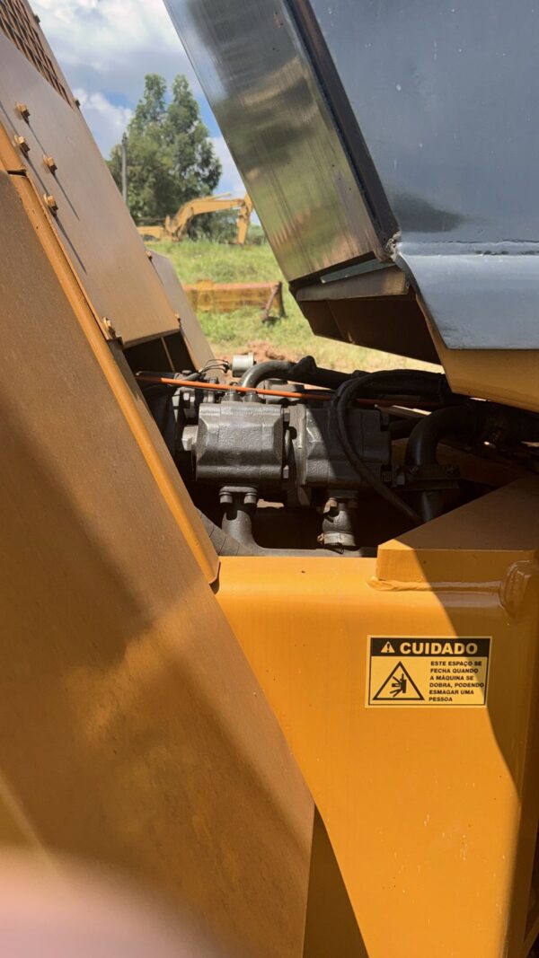 PÁ CARREGADEIRA CASE W20E - Imagem 4