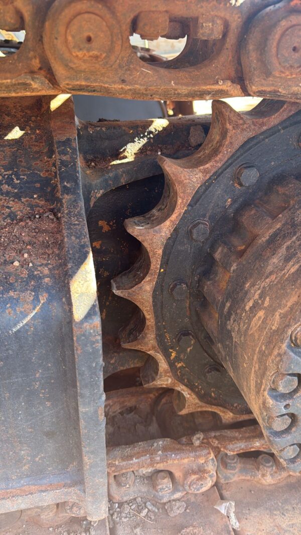 ESCAVADEIRA HIDRAULICA KOMATSU PC150 - Imagem 5