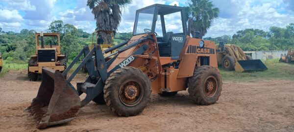 Pá carregadeira Case W20B