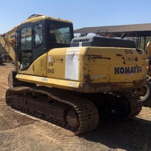 Escavadeira komatsu pc160